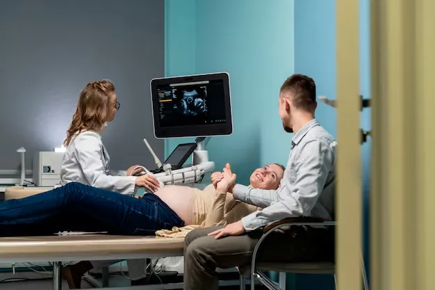 Revelación de ChatGPT en Medicina ¿Quién entrena a quién?